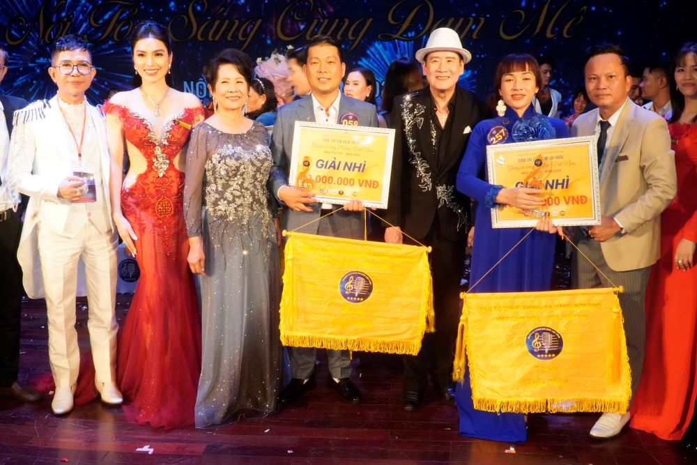 Nguyễn Ngọc Hoài xuất sắc giành giải Nhì tại Giọng ca Vàng mùa 8