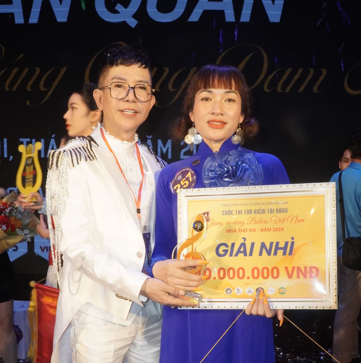 Nguyễn Thị Thu xuất sắc giành giải Nhì tại Giọng ca Vàng Bolero Việt Nam