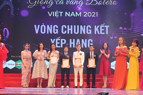 Top 4 giải Khuyến Khích cuộc thi Giọng ca vàng Bolero Việt Nam 2021 là ai?