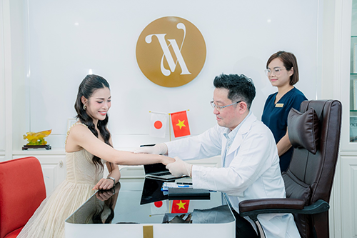 Top 10 HH Hoàn vũ Việt Nam 2025 bật mí nơi giữ gìn nhan sắc đỉnh cao