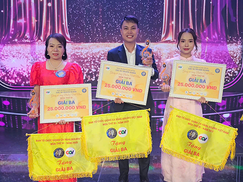 Giải Ba Giọng ca vàng Bolero mùa thứ XI: Ba câu chuyện - Một tình yêu Bolero