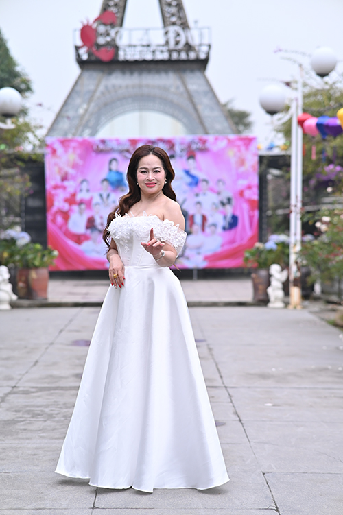 Sinh nhật Lan Trần - Ấm áp, lắng đọng và đầy yêu thương