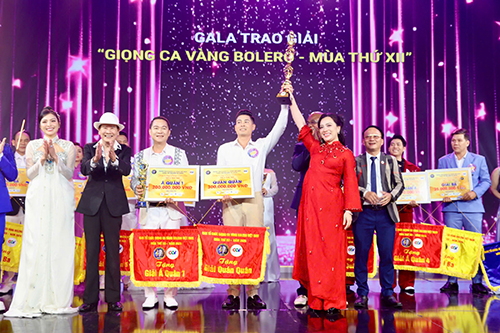 Thăng hoa cảm xúc trong đêm Chung kết Xếp hạng Giọng ca vàng Bolero Việt Nam mùa XII